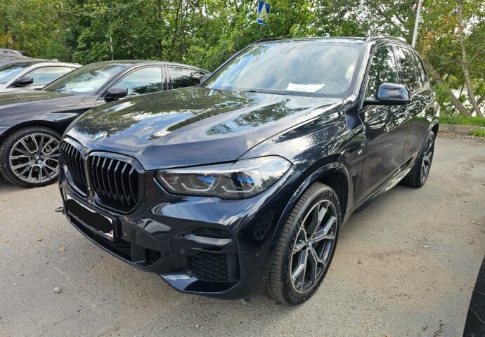 BMW X5 40i 11.08.2026 фото 1