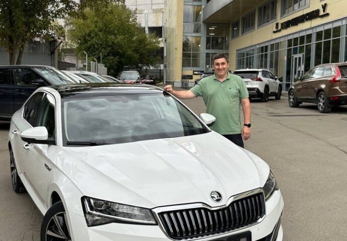 Skoda Superb 24.08.2026 фото 1