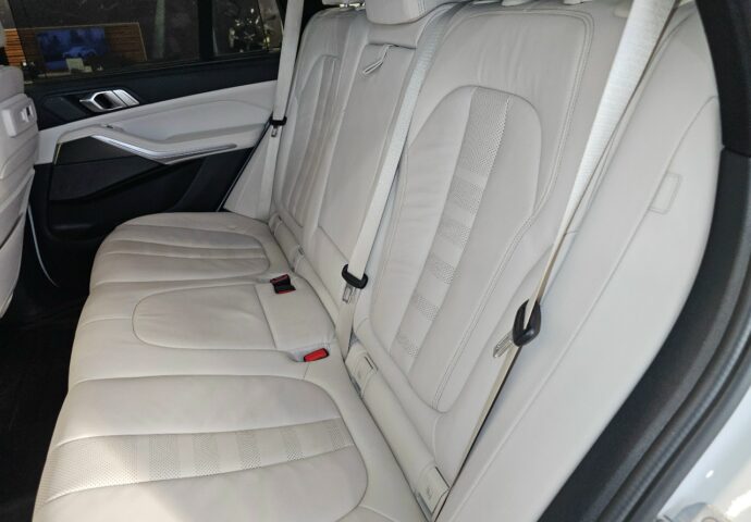 BMW X5 M50d 08.08.2026 фото 5