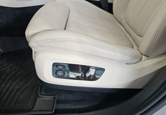 BMW X5 M50d 08.08.2026 фото 6