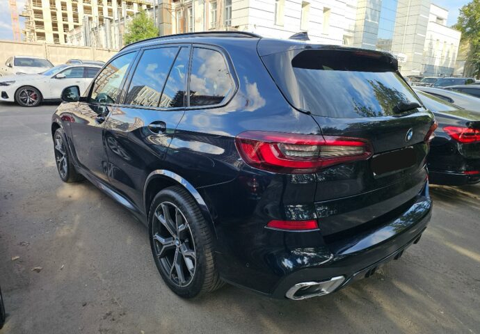 BMW X5 40i 11.08.2026 фото 4