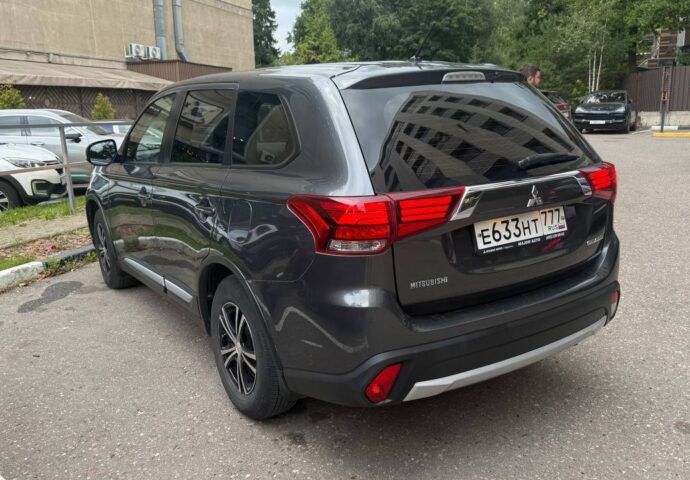 Mitsubishi Outlander 25.08.2026 фото 3
