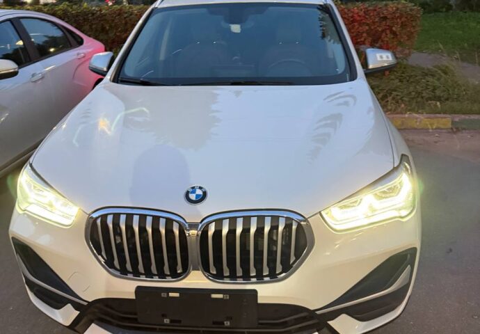 BMW X1 14.09.2026 фото 2