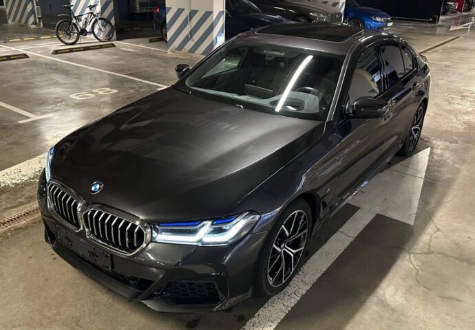 BMW 530 xDrive 01.09.2026 фото 4