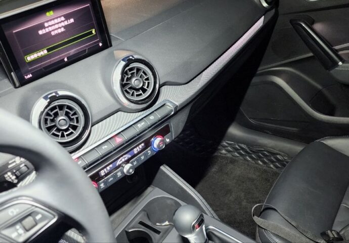 Audi Q2 09.09.2026 фото 6